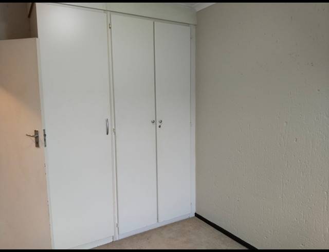 2 BEDROOM SIMPLEX TO LET IN VORNA VALLEY